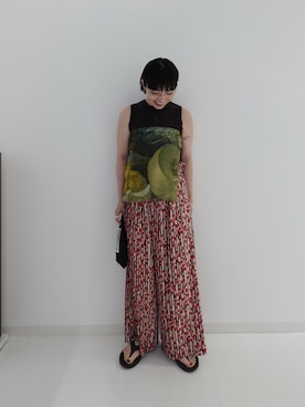 「アイテム（パンツ）」を使った、渡辺友美子さん（レディース・153cm・20代）の夏コーディネート