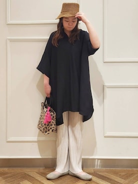 「SHOO・LA・RUE（シューラルー）の【洗える/S-LL/ひんやり】ゆったりチュニックワンピース（チュニック、ブラック系）」を使った、P☆さん（レディース）の春コーディネート