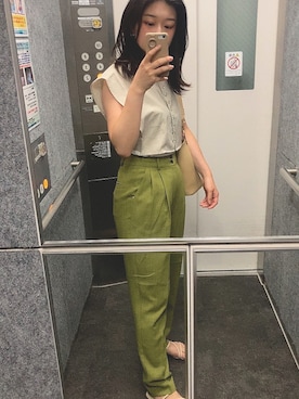 「JEANASIS（ジーナシス）のアイテム（スラックス）」を使った、Toukoさん（レディース・156cm）の秋コーディネート