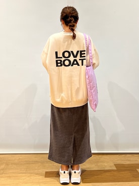 「LOVE BOAT（ラブ・ボート）のアイテム」を使った、asumi.さん（レディース・160cm）の秋コーディネート