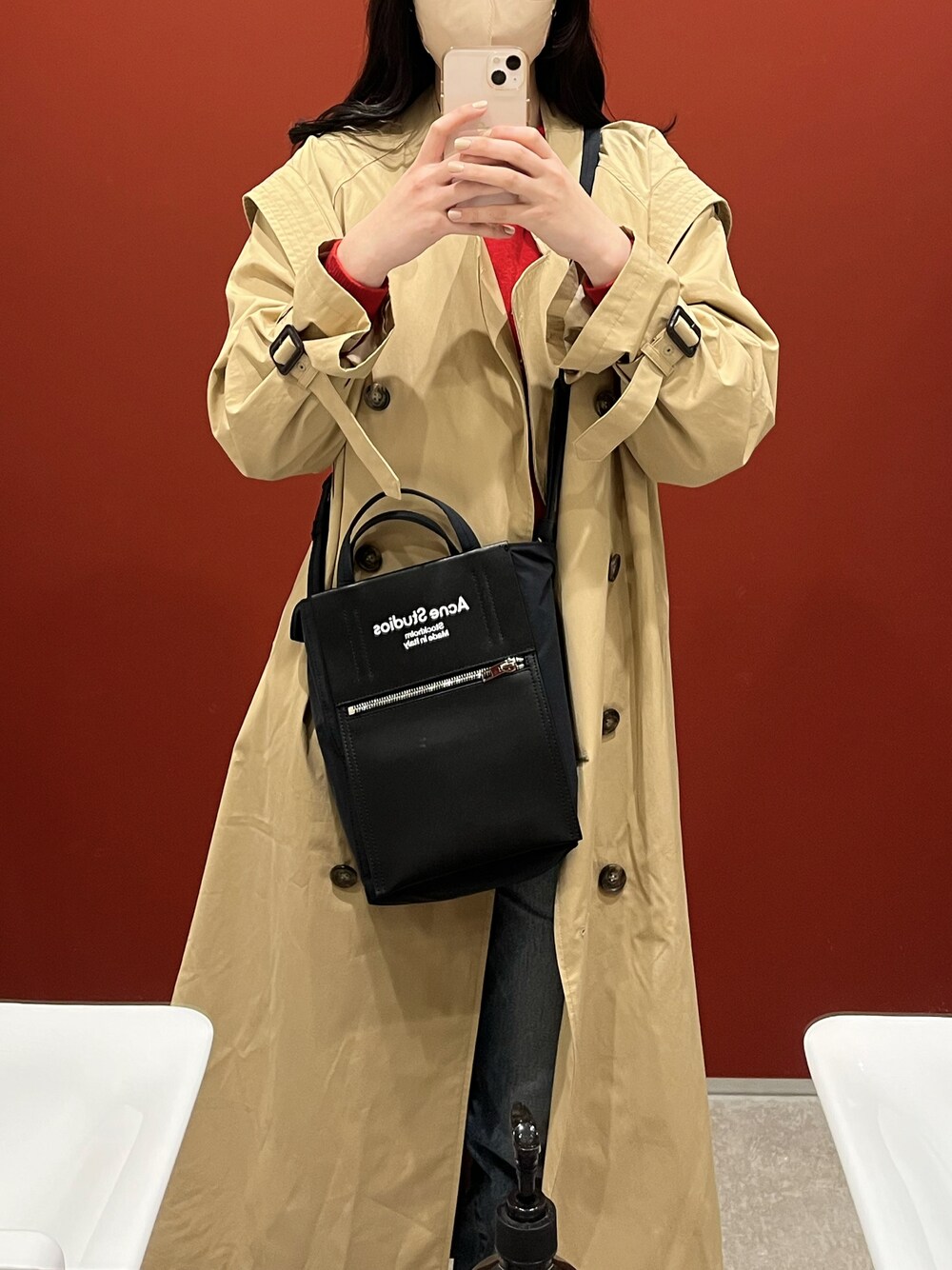 「春、オトナカジュアル、春コーデ」｜「Acne Studiosのアイテム（バッグ、ブラック系）」を使った、koyukiさん（レディース・163cm）の春コーディネートの1枚目の写真