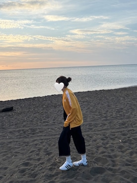 「アイテム（サロペット/オーバーオール）」を使った、momoko さん（レディース・161cm）の秋コーディネート