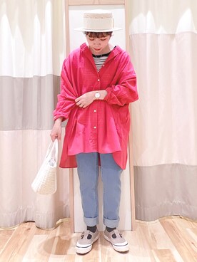 「Samansa Mos2（サマンサ モスモス）のビックシルエットバンドカラーシャツ（シャツ/ブラウス）」を使った、みなも (･×･)さん（レディース・151cm）の春コーディネート