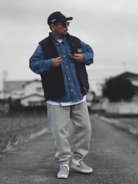 「デニムシャツ」｜「アイテム（その他アウター）」を使った、Kemujiさん（メンズ・170cm）の冬コーディネート