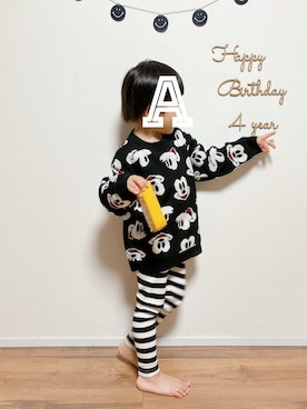 「アイテム（ニット/セーター）」を使った、YASI⑅◡̈さん（キッズ・100cm）の秋コーディネート