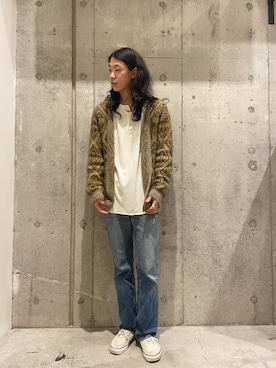 「アイテム（カーディガン/ボレロ）」を使った、みうらさん（メンズ・177cm）の秋コーディネート