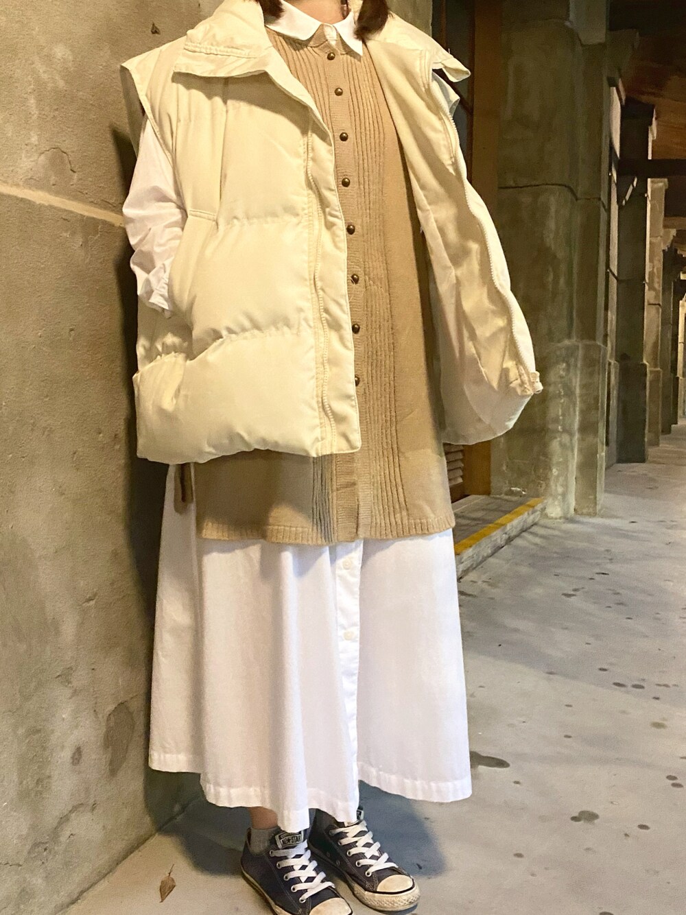「CONVERSEのアイテム（シューズ、ブルー系）」を使った、RAIさん（レディース・150cm）の冬コーディネートの1枚目の写真