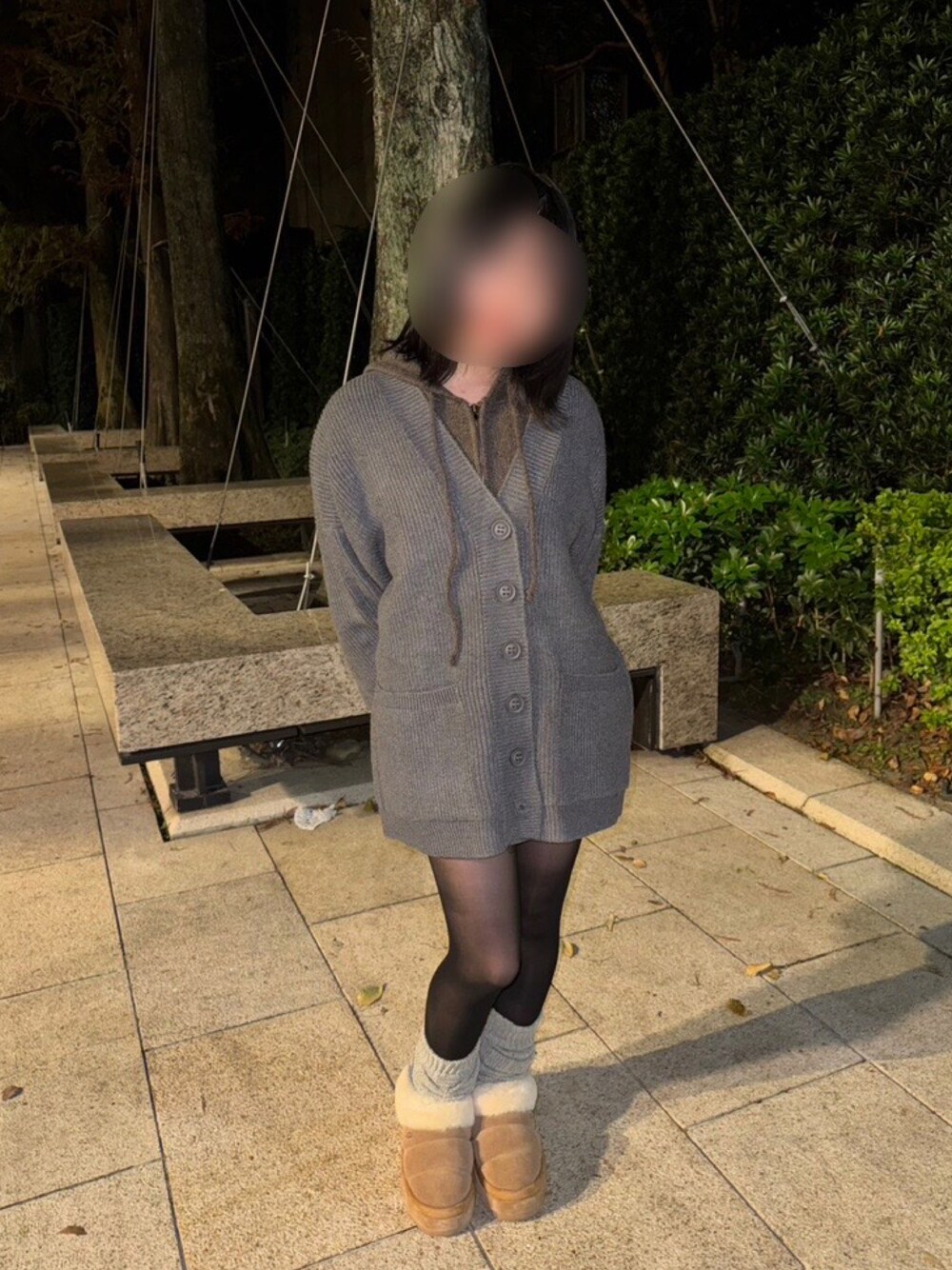 「UGGのUGG（アグ）Tazzlita /1146390（ブーツ、ベージュ系）」を使った、RAIさん（レディース・150cm）の冬コーディネートの1枚目の写真