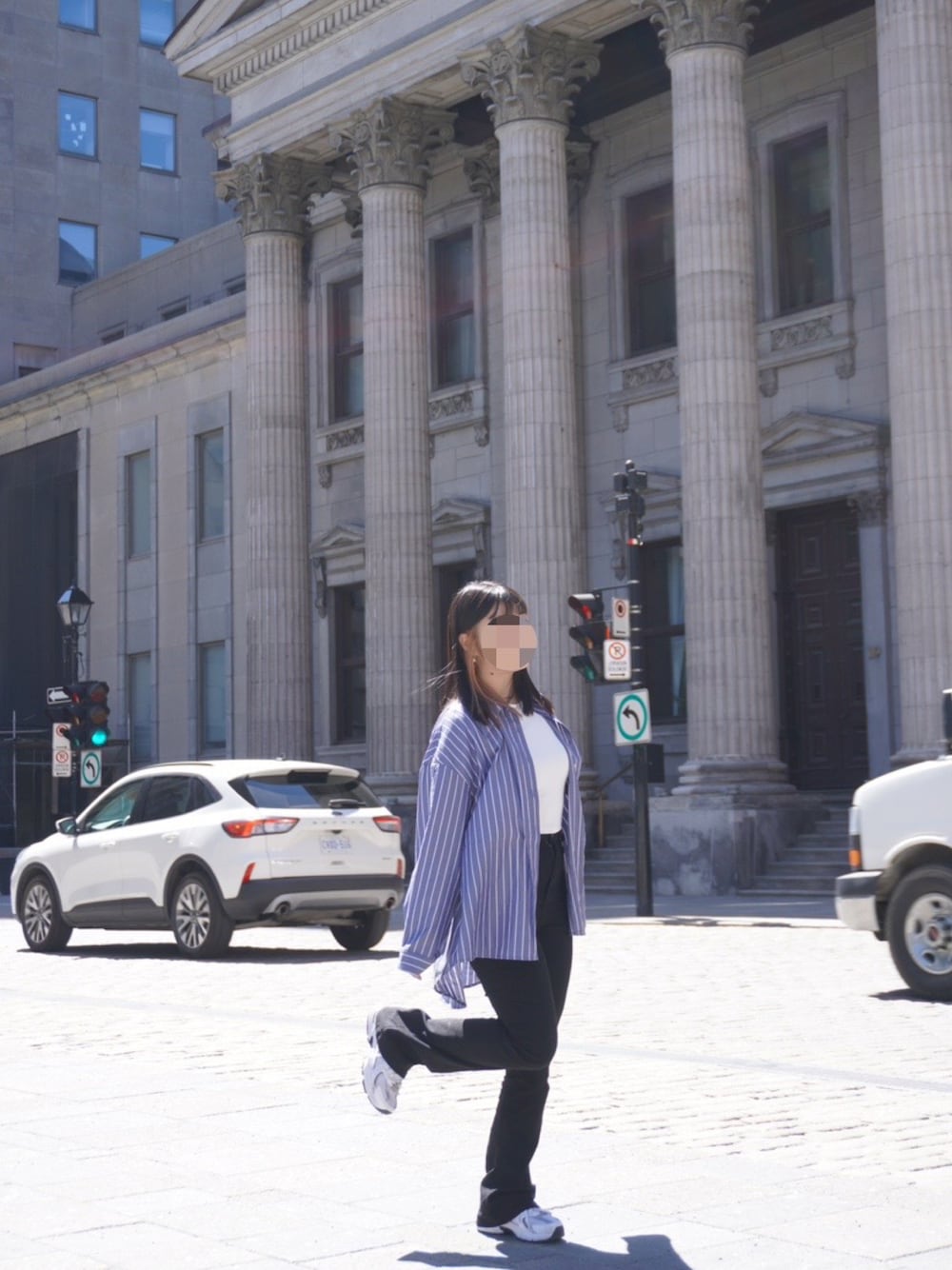 「GRLのストレッチフレアパンツ（その他パンツ、ブラック系）」を使った、RAIさん（レディース・150cm）の春コーディネートの1枚目の写真
