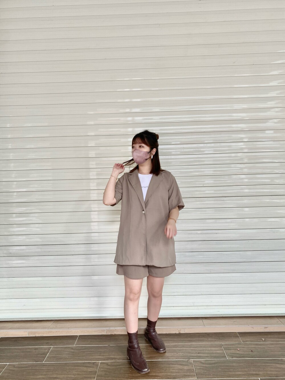「no brandのアイテム（トップス、ブラウン系）」を使った、RAIさん（レディース・150cm）の春コーディネートの1枚目の写真