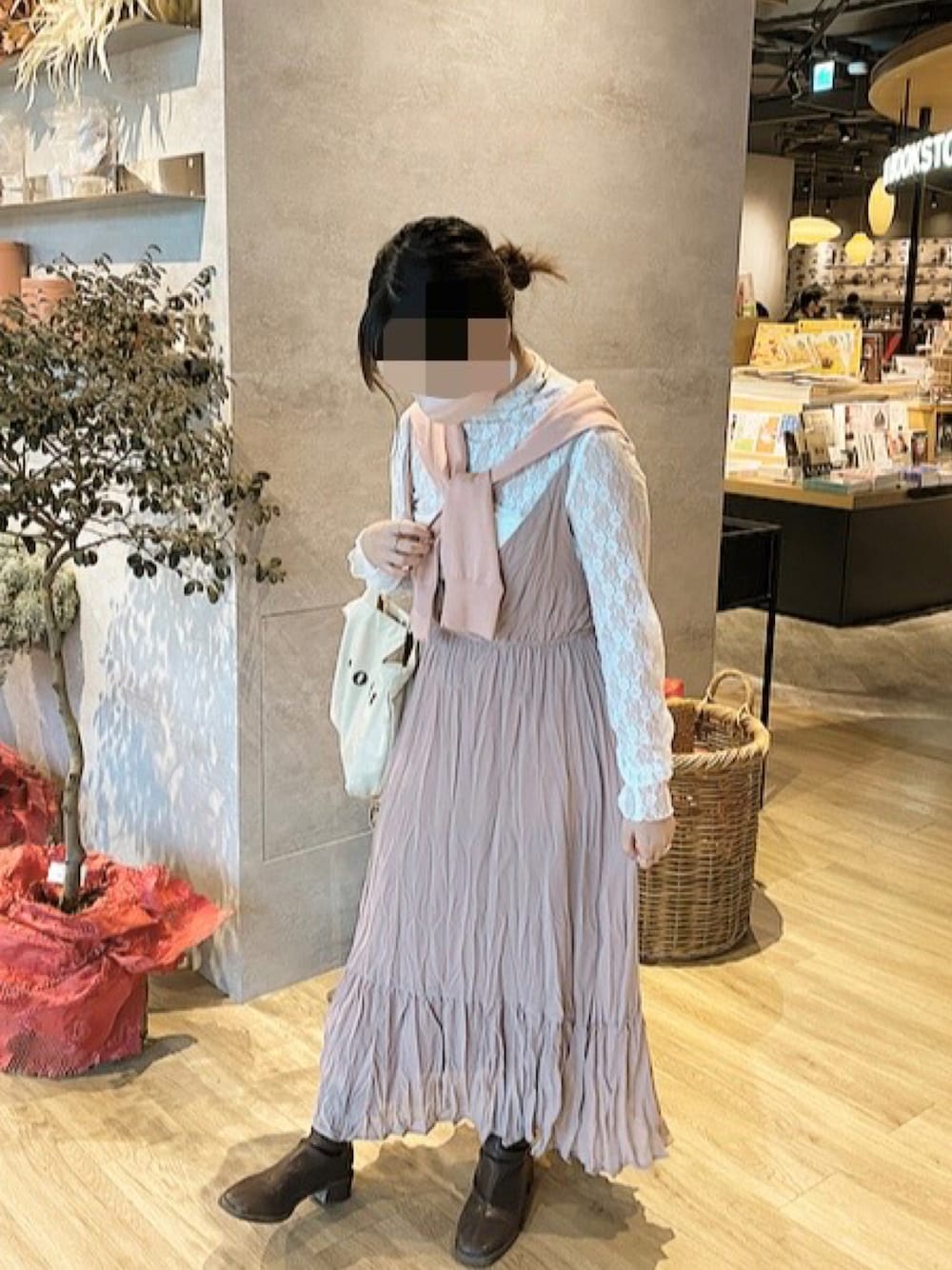 「apres jourのクリンクルキャミワンピース【ZOZOTOWN限定アイテム】（ワンピース、ピンク系）」を使った、RAIさん（レディース・150cm）の春コーディネートの1枚目の写真