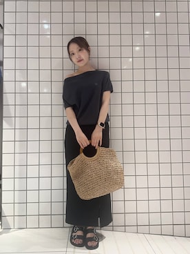 「アイテム（トートバッグ）」を使った、中西萌香さん（レディース・148cm）の夏コーディネート