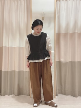 「Samansa Mos2（サマンサ モスモス）の綿麻ゆるパンツ（その他パンツ、ブラウン系）」を使った、nagiさん（レディース・158cm）の夏コーディネート