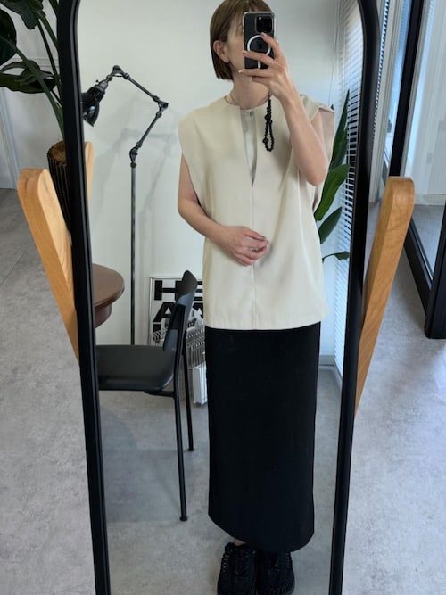 TODAYFUL（トゥデイフル）の「キーネックサテンプルオーバー（T