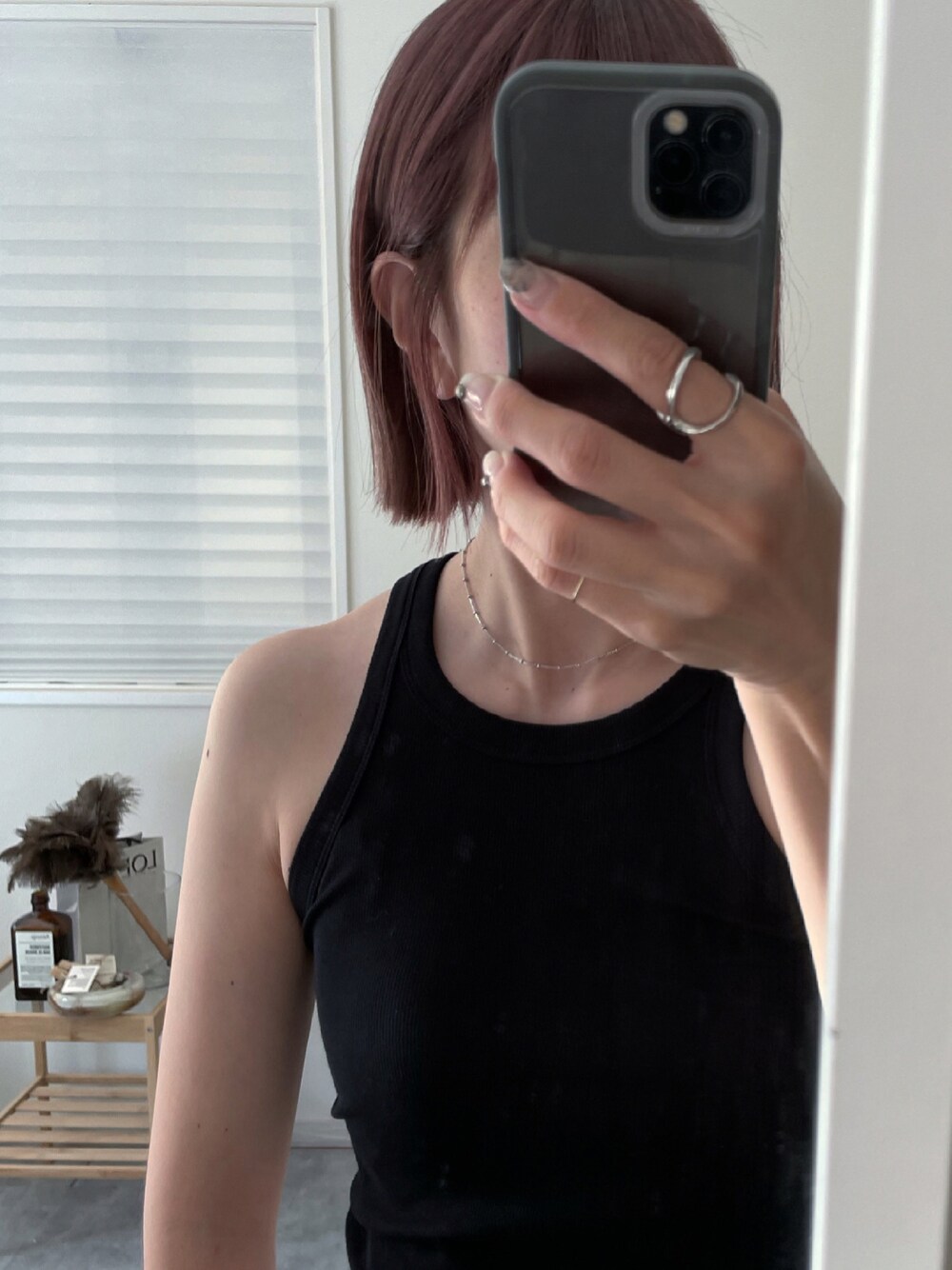 「初夏コーデ、ネックレス」｜「VERMEIL par ienaの【TOTEME/トーテム】TANK TOP（タンクトップ、ブラック系）」を使った、cota_raさん（レディース・169cm）の夏コーディネートの1枚目の写真