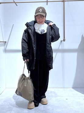 「アイテム（サロペット/オーバーオール）」を使った、おかえりさん（レディース・153cm）の冬コーディネート