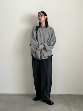 「アイテム（スリッポン）」を使った、asamiii425さん（レディース・163cm）の秋コーディネート