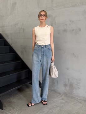 「select MOCA（セレクトモカ）のショルダースリットカップ付きタンク（タンクトップ、ベージュ系）」を使った、asamiさん（レディース・163cm）の夏コーディネート