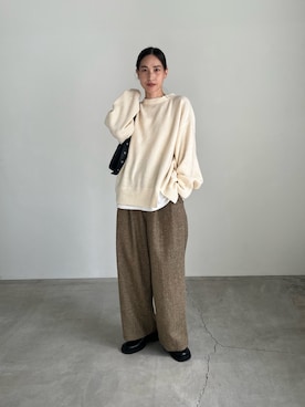 「アイテム（スリッポン）」を使った、asamiii425さん（レディース・163cm）の秋コーディネート