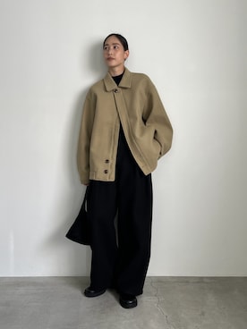 「アイテム（スリッポン）」を使った、asamiさん（レディース・163cm）の秋コーディネート