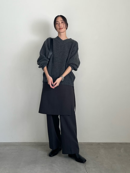 BACCA Ｖネックニット　ブラック　ホワイト シンプルVネックニット（ニット/セーター）｜select MOCA（セレクト