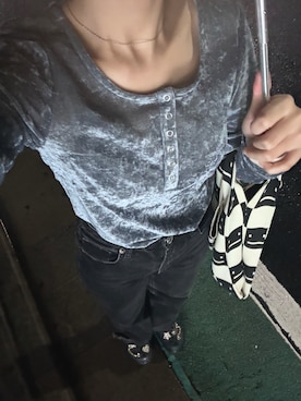 「crocs（クロックス）のアイテム」を使った、yuicocoさん（レディース・160cm）の秋コーディネート
