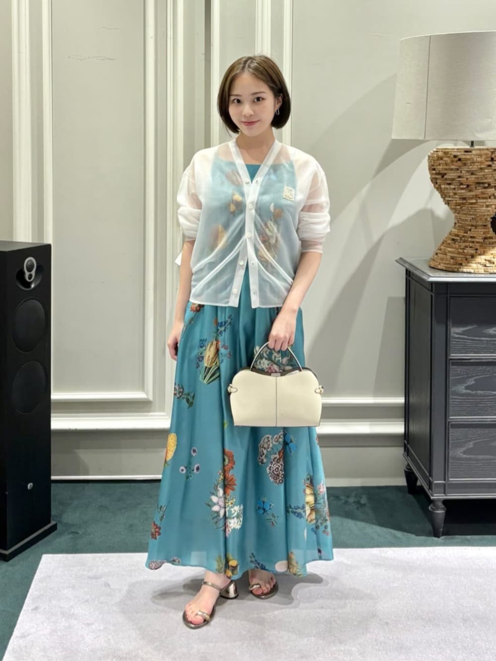 caban（キャバン）の「シアーナイロン Vネックカーディガン（ニット
