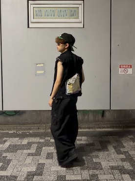 「Wrangler（ラングラー）のWRANGLER CARGO PANTS（カーゴパンツ、ブラック系）」を使った、shu527さん（メンズ・180cm）の夏コーディネート