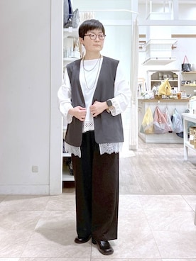 「LAKOLE（ラコレ）のステンレスバイカラーイヤリング / 318571（イヤリング、その他）」を使った、ぽんかよさん（レディース・157cm）の春コーディネート