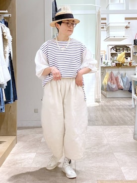 「LAKOLE（ラコレ）のステンレスバイカラーイヤリング / 318571（イヤリング、その他）」を使った、ぽんかよさん（レディース・157cm）の春コーディネート