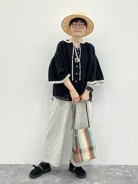 「niko and...（ニコアンド）のアイテム（アクセサリー）」を使った、ぽんかよさん（レディース・157cm）の春コーディネート