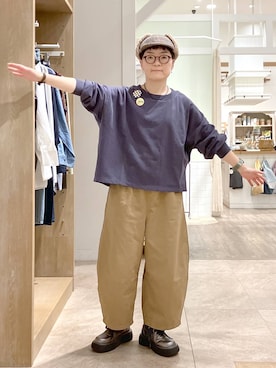 「アイテム（ネックレス、ブルー系）」を使った、ぽんかよさん（レディース・157cm）の秋コーディネート