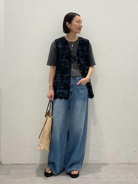 「JOURNAL STANDARD relume（ジャーナルスタンダード　レリューム）のスカラレースベスト（ベスト、ブラック系）」を使った、MATSUさん（レディース・154cm）の春コーディネート
