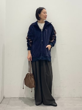 「アイテム（クラッチバッグ、ブラウン系）」を使った、MATSUさん（レディース・154cm）の秋コーディネート