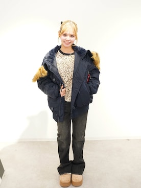 「アイテム（ミリタリージャケット）」を使った、HINAさん（レディース・155cm）の冬コーディネート