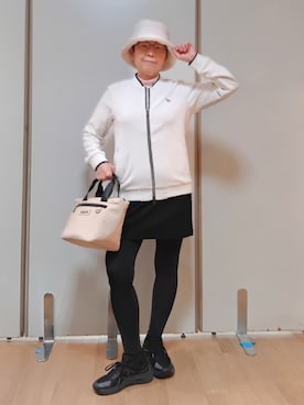 クロさんさんのコーディネート