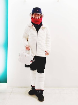 「adabat（アダバット）のアイテム」を使った、クロさんさん（レディース・158cm）の冬コーディネート