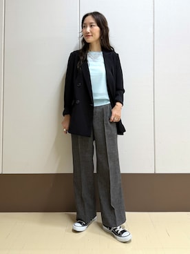「INDIVI（インディヴィ）の【体型カバー／洗える】シアードルマンニット（ニット/セーター、グリーン系）」を使った、mamiさん（レディース・151cm）の秋コーディネート