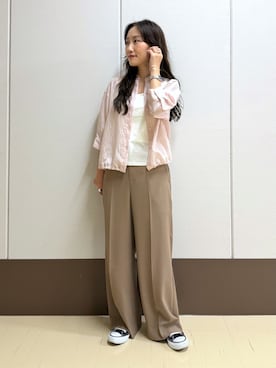「INDIVI（インディヴィ）の【日本製】ビスチェインナータンクトップ（タンクトップ、ホワイト系）」を使った、mamiさん（レディース・151cm）の夏コーディネート