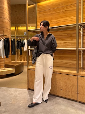 「GALLARDAGALANTE（ガリャルダガランテ）のスウェットパンツ（その他パンツ、ホワイト系）」を使った、ggabeさん（レディース・173cm）の秋コーディネート