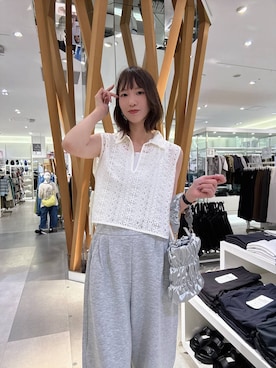 「GLOBAL WORK（グローバルワーク）のBeauteeラメタンク/636759（タンクトップ、グレー系）」を使った、mikittygwさん（レディース）の夏コーディネート