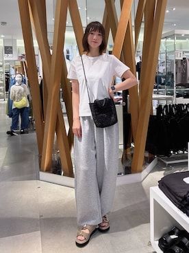 「GLOBAL WORK（グローバルワーク）のアイテム（トップス）」を使った、mikittygwさん（レディース・169cm）の夏コーディネート