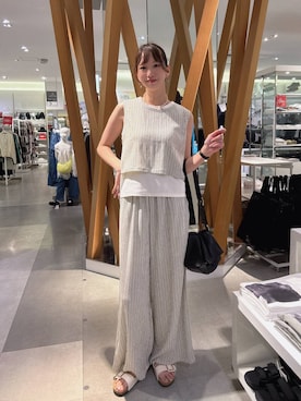 「GLOBAL WORK（グローバルワーク）のジャガードストライプワイドパンツ/681324（その他パンツ、ホワイト系）」を使った、mikittygwさん（レディース）の夏コーディネート