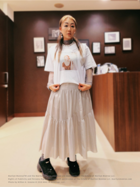 「TAKEO KIKUCHI（タケオキクチ）の【別注】マリリン・モンロー/フォトTシャツ（Tシャツ/カットソー、ホワイト系）」を使った、namicoさんの夏コーディネート