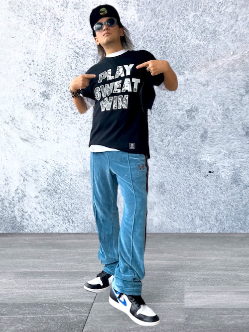 STO(スト)さんのコーディネート