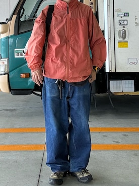 「アイテム（シューズ、グリーン系）」を使った、牛たたき¥280さん（メンズ・170cm）の秋コーディネート