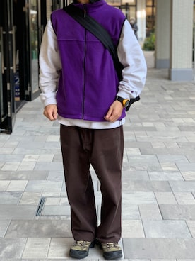 「BEN DAVIS（ベンデイビス）のアイテム（チノパンツ）」を使った、牛たたき¥280さん（メンズ・170cm）の冬コーディネート