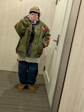 「アイテム（MA-1）」を使った、mocoさん（レディース・150cm）の冬コーディネート