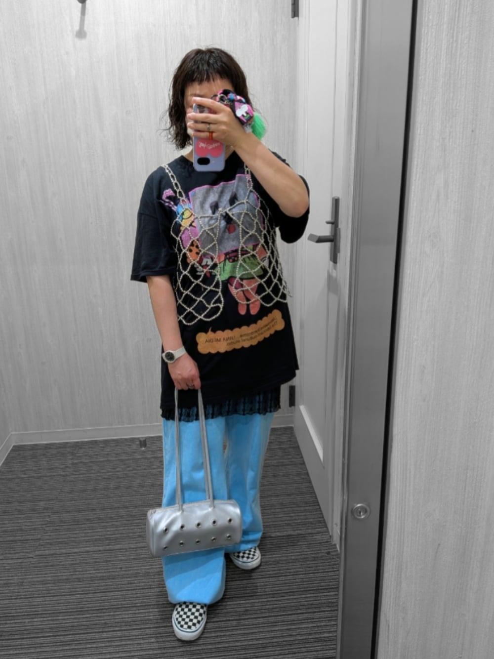 「CIAOPANICのアイテム（ボストンバッグ、シルバー系）」を使った、mocoさん（レディース・150cm）の夏コーディネートの1枚目の写真