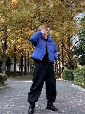 「ブルー」｜「アイテム（スウェットパンツ）」を使った、Teddy bear🧸さん（メンズ・177cm）の冬コーディネート